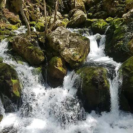 Vodopad Lisine Couette-café 3*