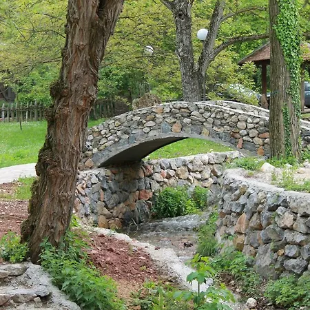 Vodopad Lisine Strmosten